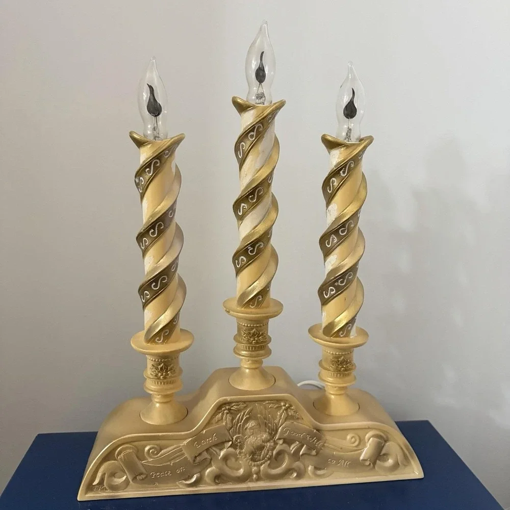 Trendmasters Animated Christmas Candelabra 3 Candle Lights Santa Peace On Earth